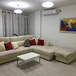 Apartment Liqeni I Thate, Tirane